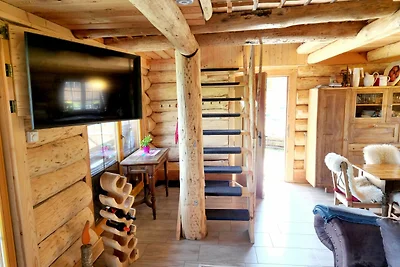 Schönes Chalet in Klagenfurt mit Whirlpool