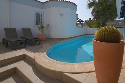 Villa in La Pared mit Schwimmbecken