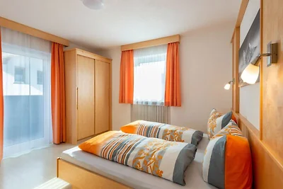 Einladende Ferienwohnung in Ladis mit Balkon