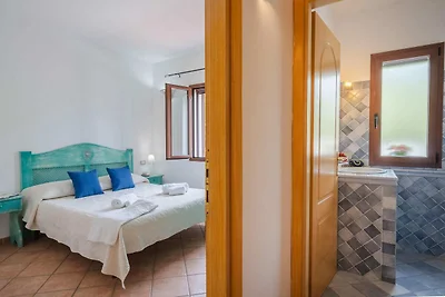 Pleasant apartment near the sea