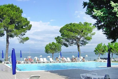 Front Lake Resort Le Corti del Lago, Padenghe