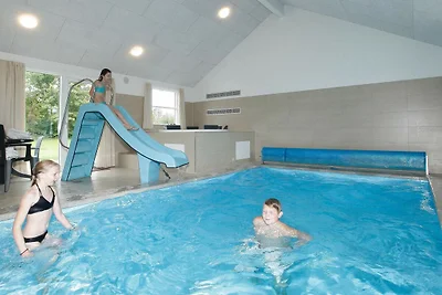 18 Personen Ferienhaus in Tisvildeleje