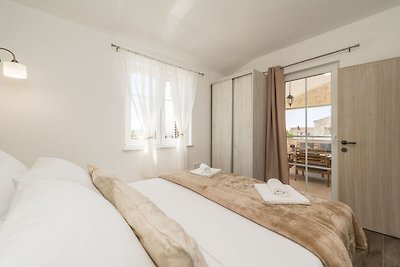 Schöne Steinhaus-Villa in Privlaka mit beheiz...