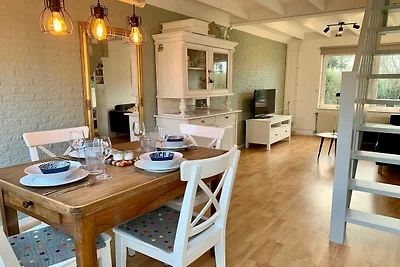 Bungalow in Sint Maartenszee am Strand