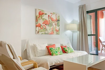 Belvilla by OYO Beachfront Zahara