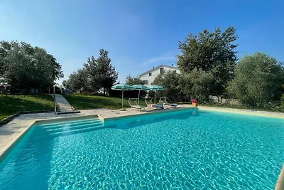 Casa vacanze nelle Marche con piscina privata