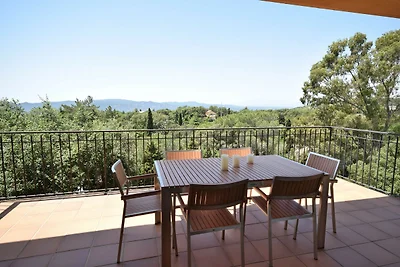 Wohnung mit Terrasse in Castell d'Aro