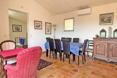 Häuser & Villen für 10 Personen