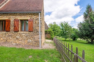 Comfortabele studio in Tamniès met een tuin