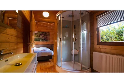 Luxe lodge voorzien van sauna en stoomcabine