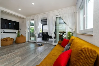 Helles Penthouse mit Meerblick, Hvar