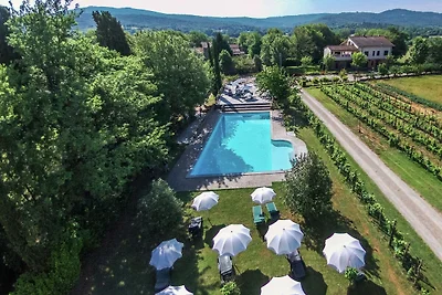 Autentico agriturismo con piscina