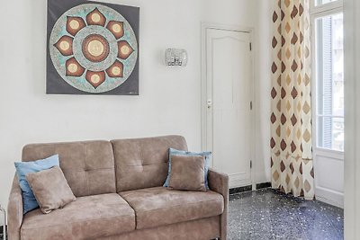 Boutique-Ferienwohnung in Nizza mit Balkon