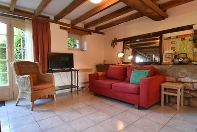 Ferienhaus in Saizy mit Terrasse