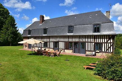 Charmantes Cottage in Asnières mit Terrasse
