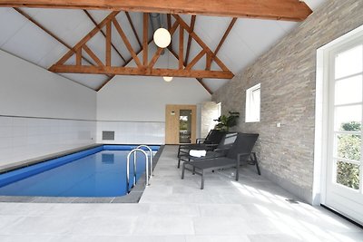 Wunderschöne Villa in Julianadorp mit Pool