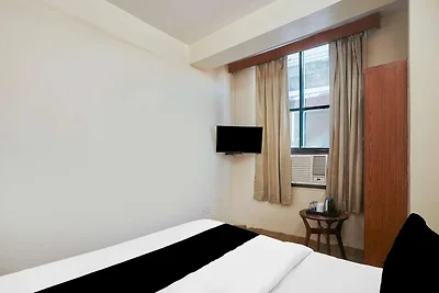 Super Hotel O Collectorate Circle