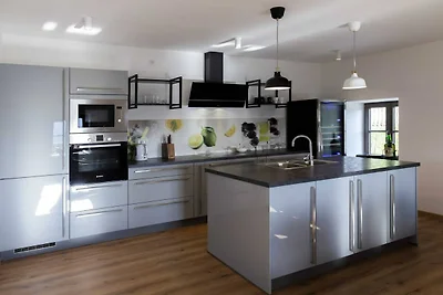 Mountain View Villa with Sauna and Hot-Tub - ...