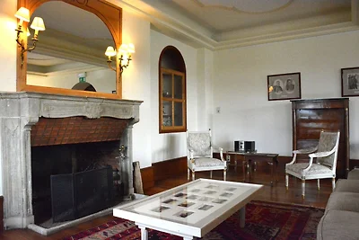 Wunderschönes Schloss in Freux mit Sauna
