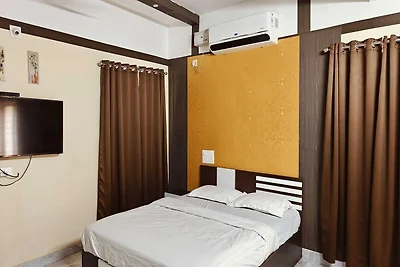 Super Hotel O Kazhakkoottam