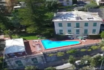 Villa in Italia vicino al mare con piscina