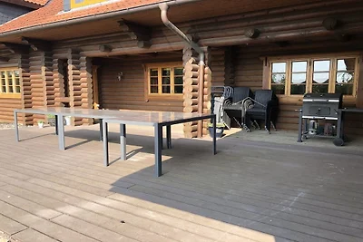Ferienhaus mit 8 Schlafzimmer