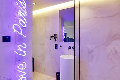 Suite mit Klimaanlage und Whirlpool Beaubourg...