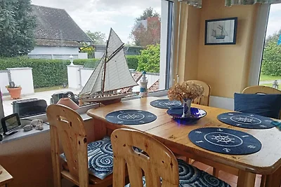 Wunderschönes Ferienhaus am Schilfufer in...