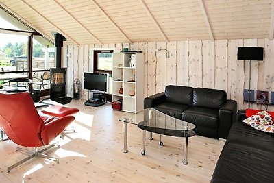 Ruhiges Cottage mit Whirlpool in Øster Assels