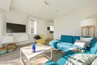 Stattliche Luxusvilla mit 2 Badezimmern, 1 km...