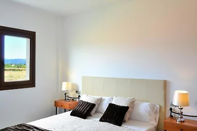 Villa in Muro mit Garten und Pool