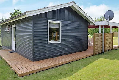 6 Personen Ferienhaus in Væggerløse-By Traum