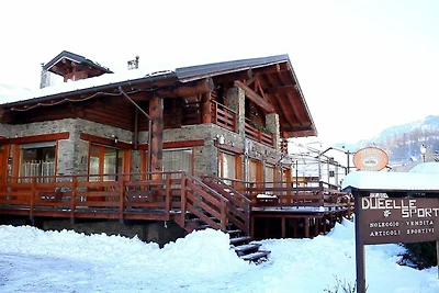 Chalet in der ruhigen Gegend von Antey Saint...