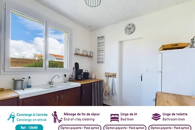 Haus in Brem-sur-Mer in der Nähe des Dunes...