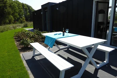Modern chalet vlakbij de Oosterschelde