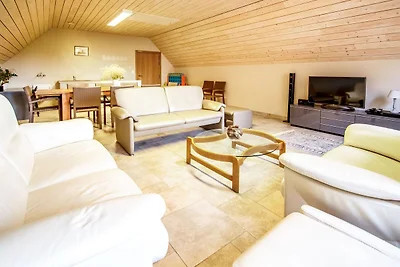 Gemütliches Ferienhaus mit Sauna in Zonnebeke