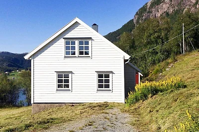 8 Personen Ferienhaus in Masfjordnes-By Traum
