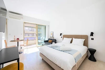 Studio mit Terrasse, 2 Minuten von der Croise...