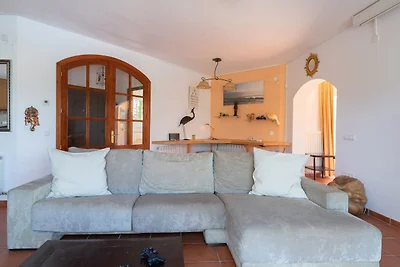 Luxe villa in Vilacolum met privézwembad
