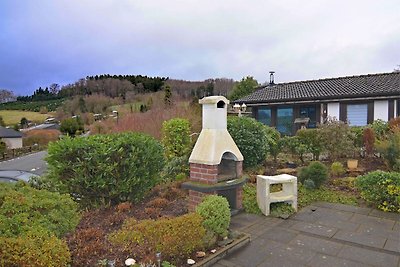 Ferienhaus am Hennesee mit Terrasse