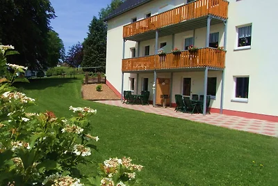 Ferienwohnung in Burg Reuland mit Wald
