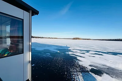 Schwimmendes Ferienhaus in Berlin