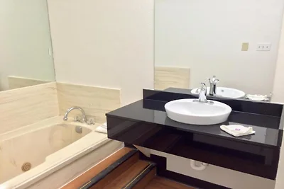 1 letto king size|Suite, NSMK, vasca...