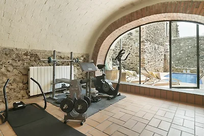 Herrenhaus in Garriguella mit privatem Pool