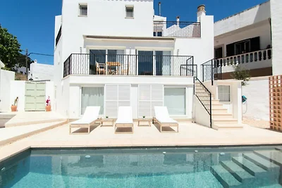 Haus in Ferreries mit privatem Pool