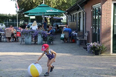 Chalet in Udenhout mit Veranda