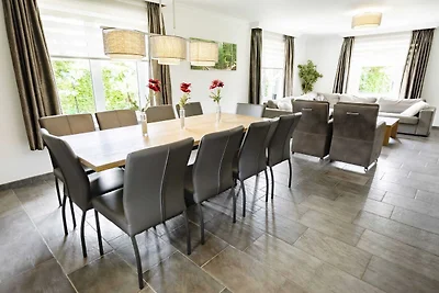 Komfortables Ferienhaus mit Geschirrspüler in...