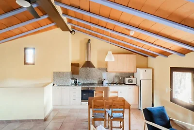 Appartement in La Garrotxa met uitzicht op he...