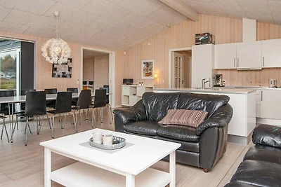 10 persone case ad Glesborg-By Traum