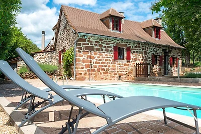 Tranquilla casa vacanze con piscina privata